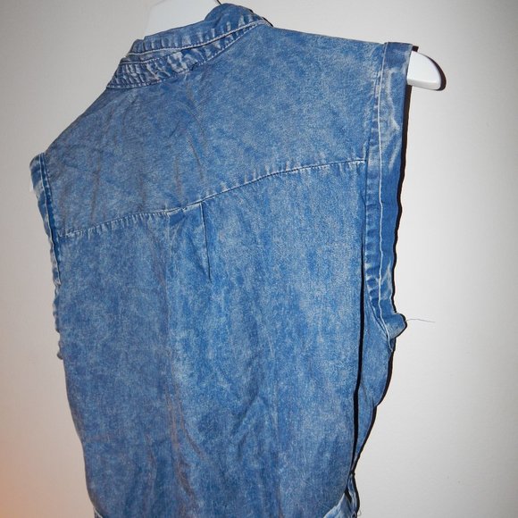 Denim Button Up Dress - Picture 4 of 6